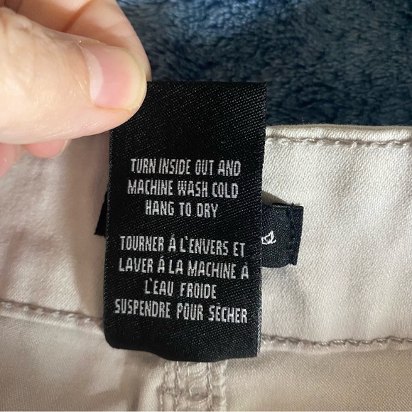 Siko Jeans White Denim Shorts Women’s Size 12 Cotton Blend Stretchy Soft Summer - Picture 4 of 7